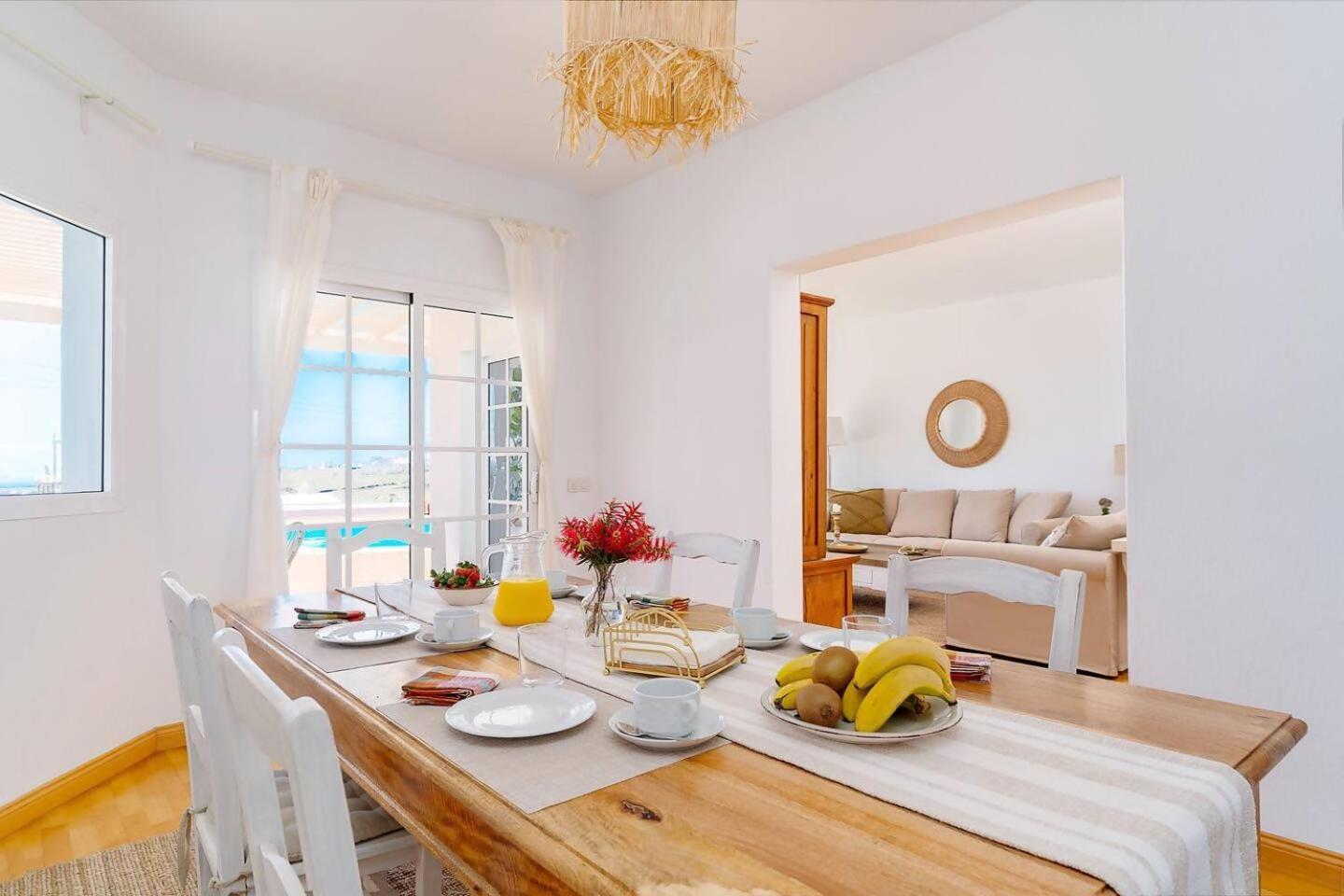 Amazing 3 Bedroom Ocean View With Pool Tias Exterior photo